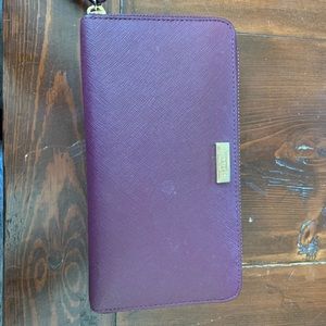 Kate Spade zipper wallet.